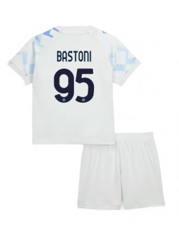 Billige Inter Milan Alessandro Bastoni #95 Bortedraktsett Barn 2025-26 Kortermet (+ Korte bukser)